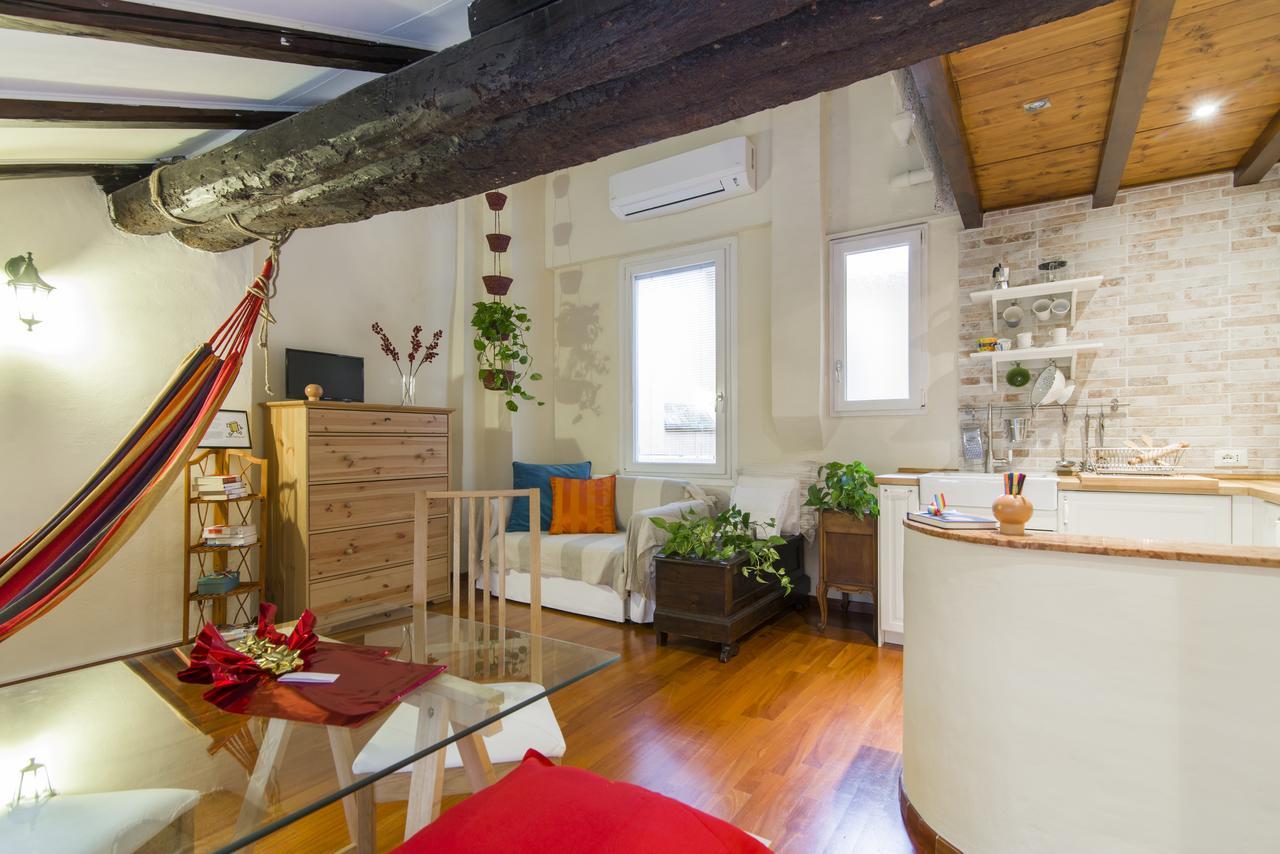 Bologna Rainbow Apartment Екстер'єр фото